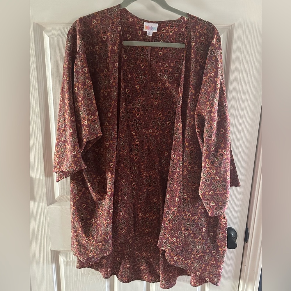 LuLaRoe Lindsey Size Large